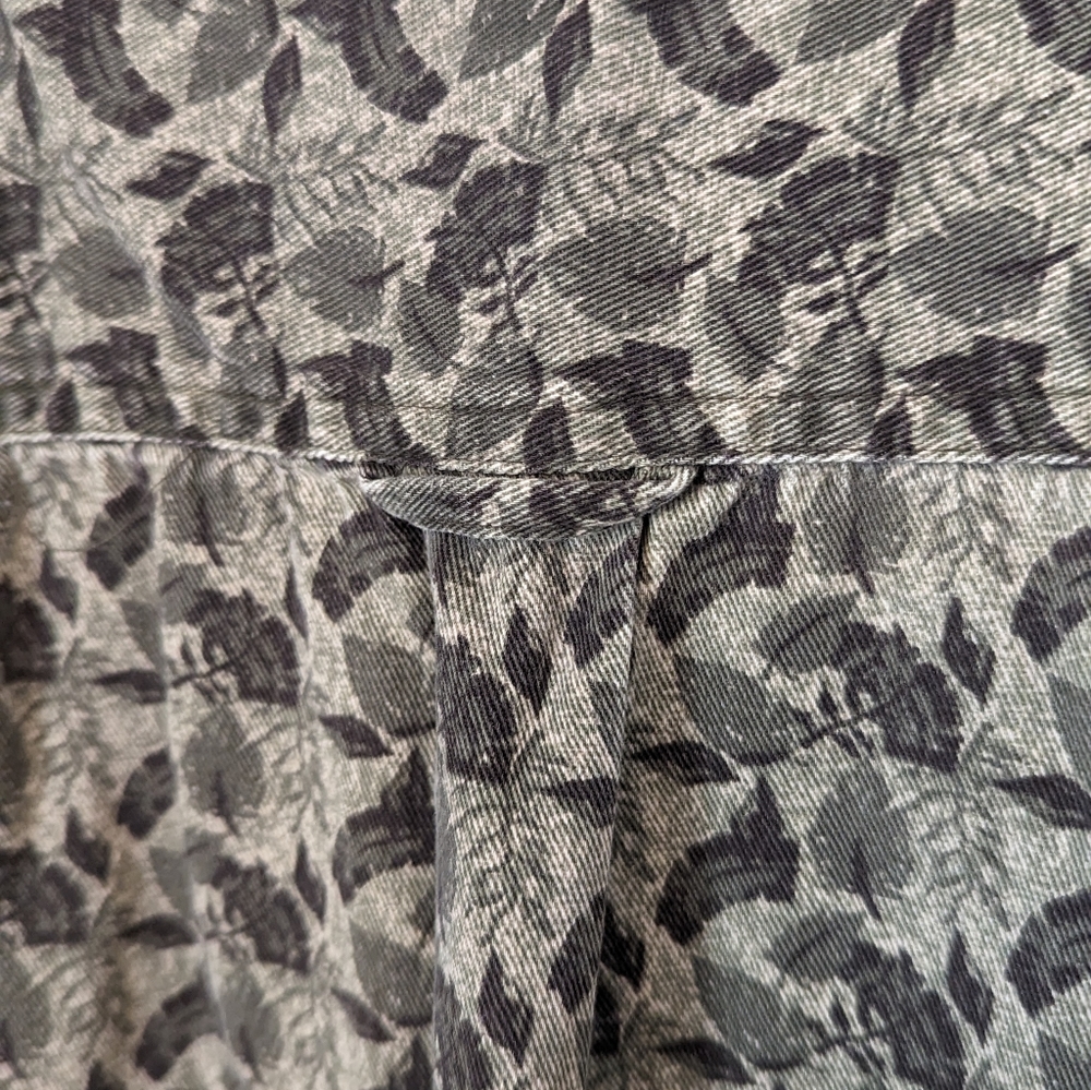 Route 66 | Leaf Patterned Button Front Top - Picture 8 of 10